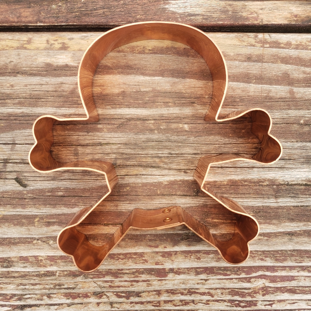 Skull & Crossbones Metal Cookie Cutter